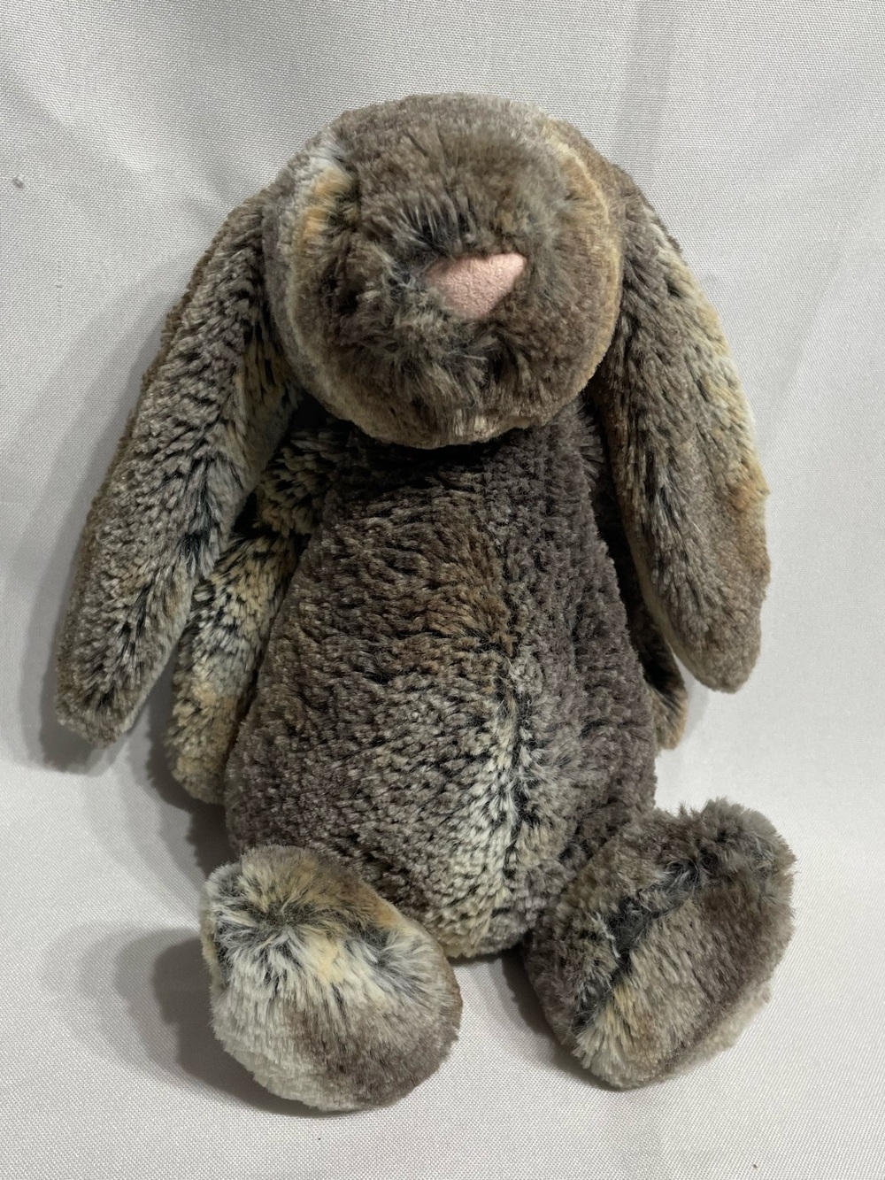 Jellycat Bashful Woodland Bunny plush w/ mottled grey & brown design EUC